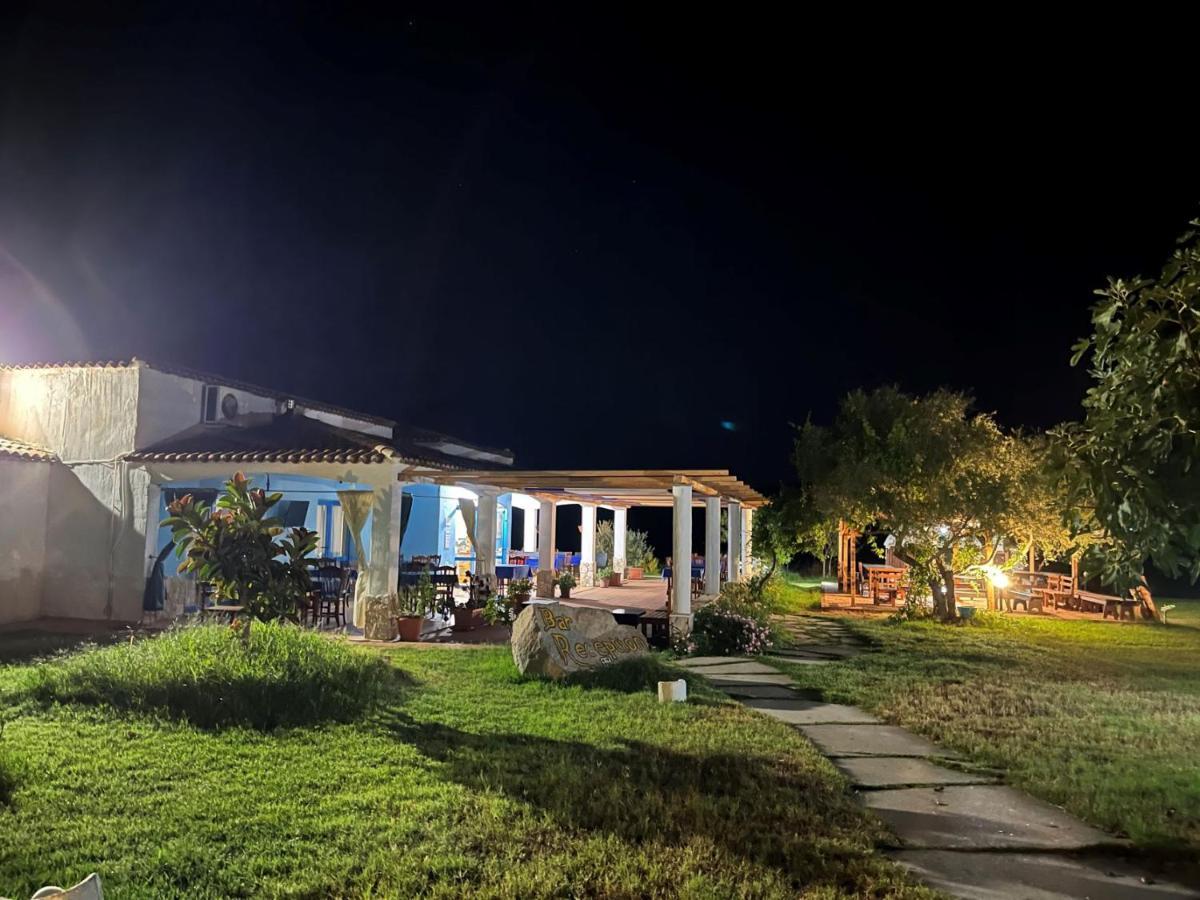 Hotel Baia Cea Bari Sardo Exterior photo