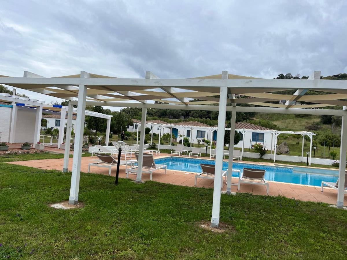 Hotel Baia Cea Bari Sardo Exterior photo