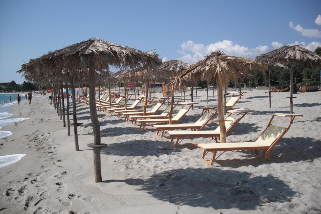 Hotel Baia Cea Bari Sardo Exterior photo